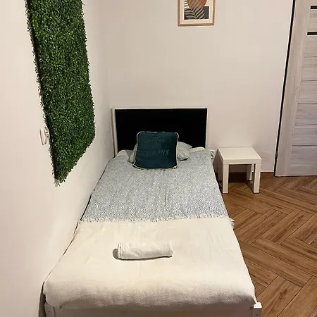Citybase L Wojewodzka Street I & V كاتوفيتسه